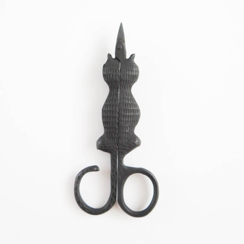 Mini Embroidery Scissors - Silver – Snuggly Monkey