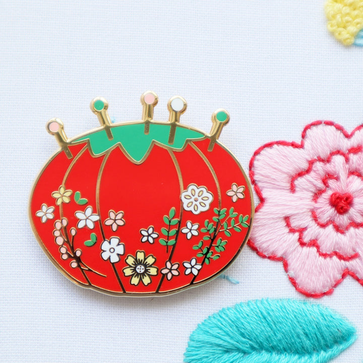 Vintage Tomato Pincushion Enamel Needle Minder