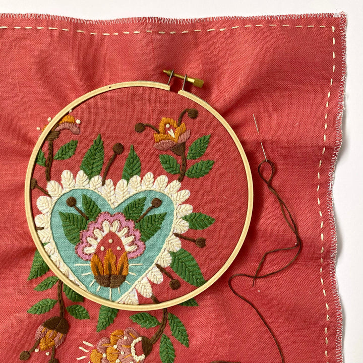 Modern Embroidery Kit - Kylie