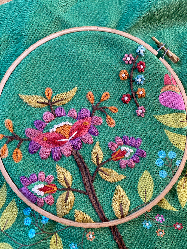 Modern Embroidery Kit - Marta