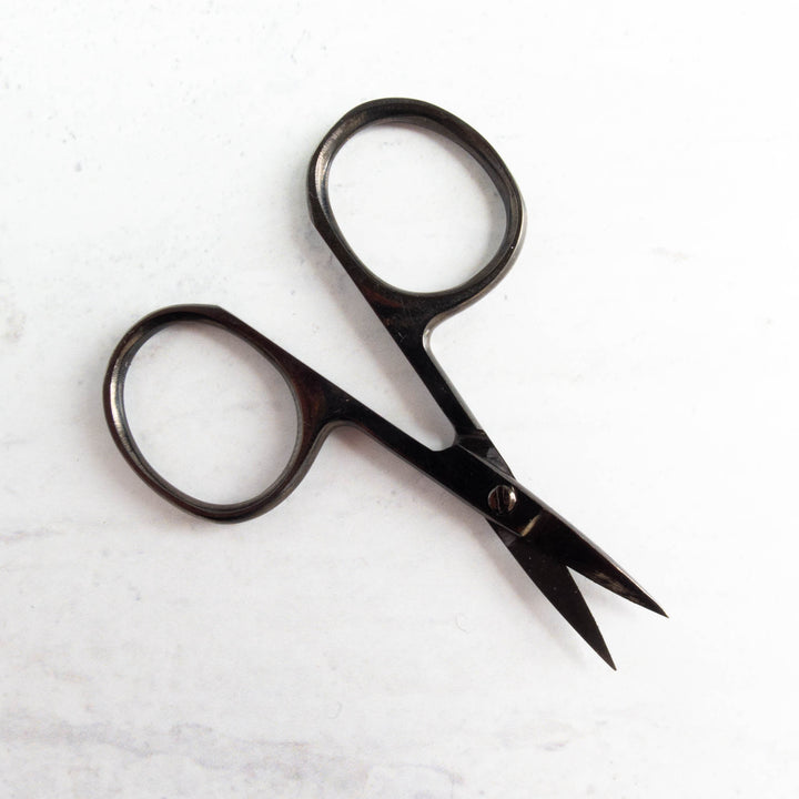 Closed Style Japanese Steel Embroidery Scissors