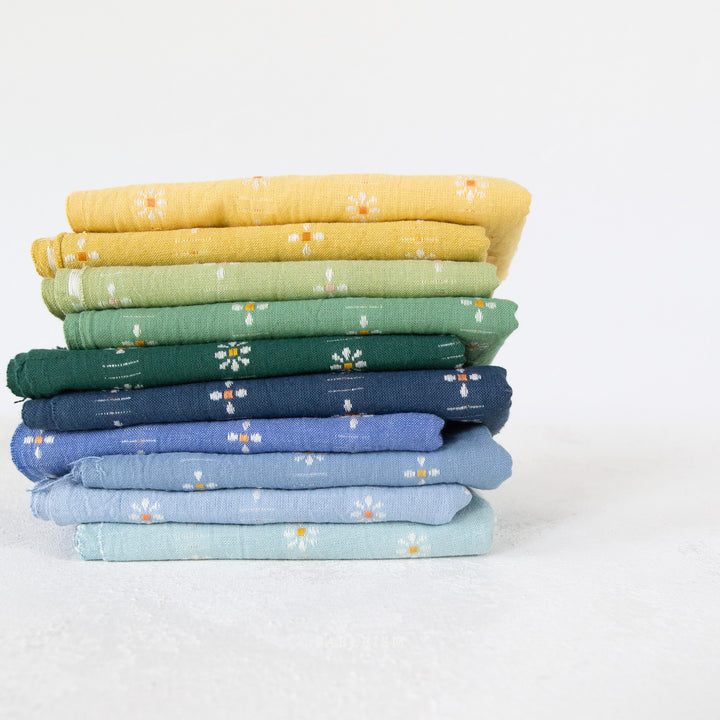 Daisy Fat Quarter Pack - Forest Forage