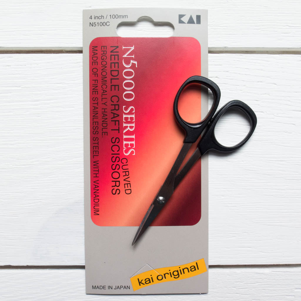 Kai 5100c: 4-inch Needle Craft (Curved Tip) Scissors