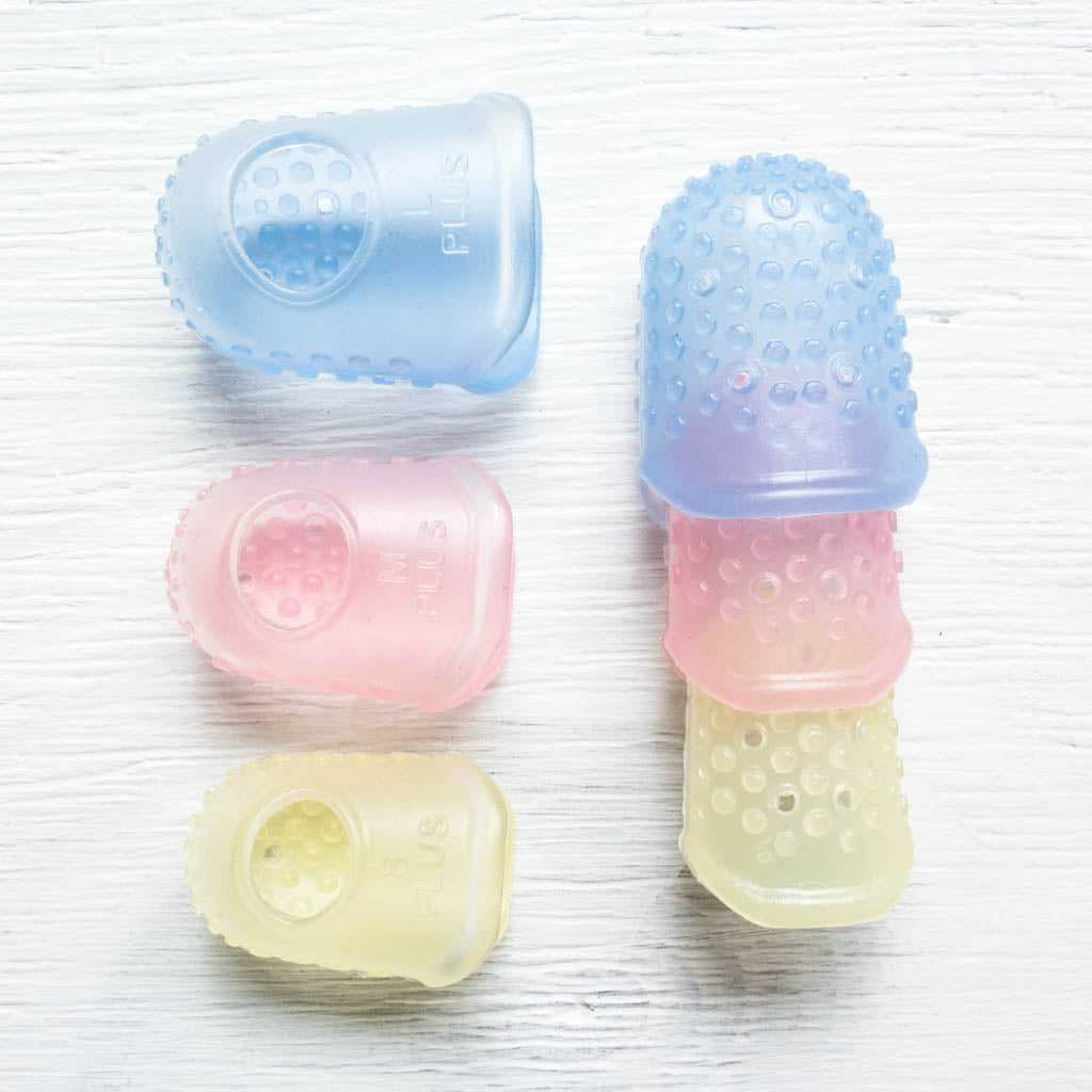 3PCS Rubber Finger Protectors Covers Caps Silicone Finger Tip Protectors  Sewing Thimble for Sewing Embroidery Needlework Crafts
