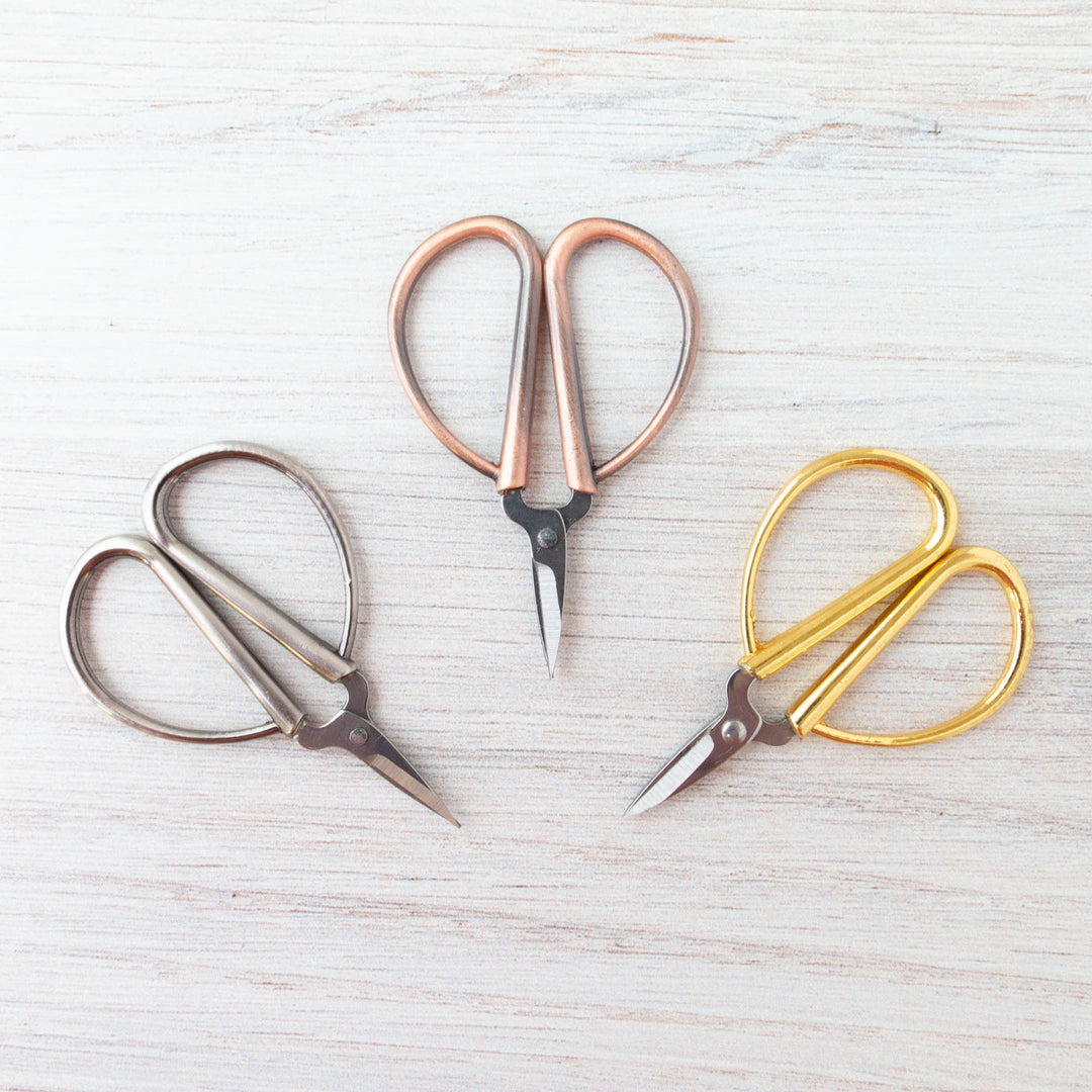 Henmomu Embroidery Scissors,Tiny Scissors,Embroidery Scissors Incisive  Blade Folding Design Portable Rose Gold Color Stainless Steel Fabric  Scissors For Cutting 