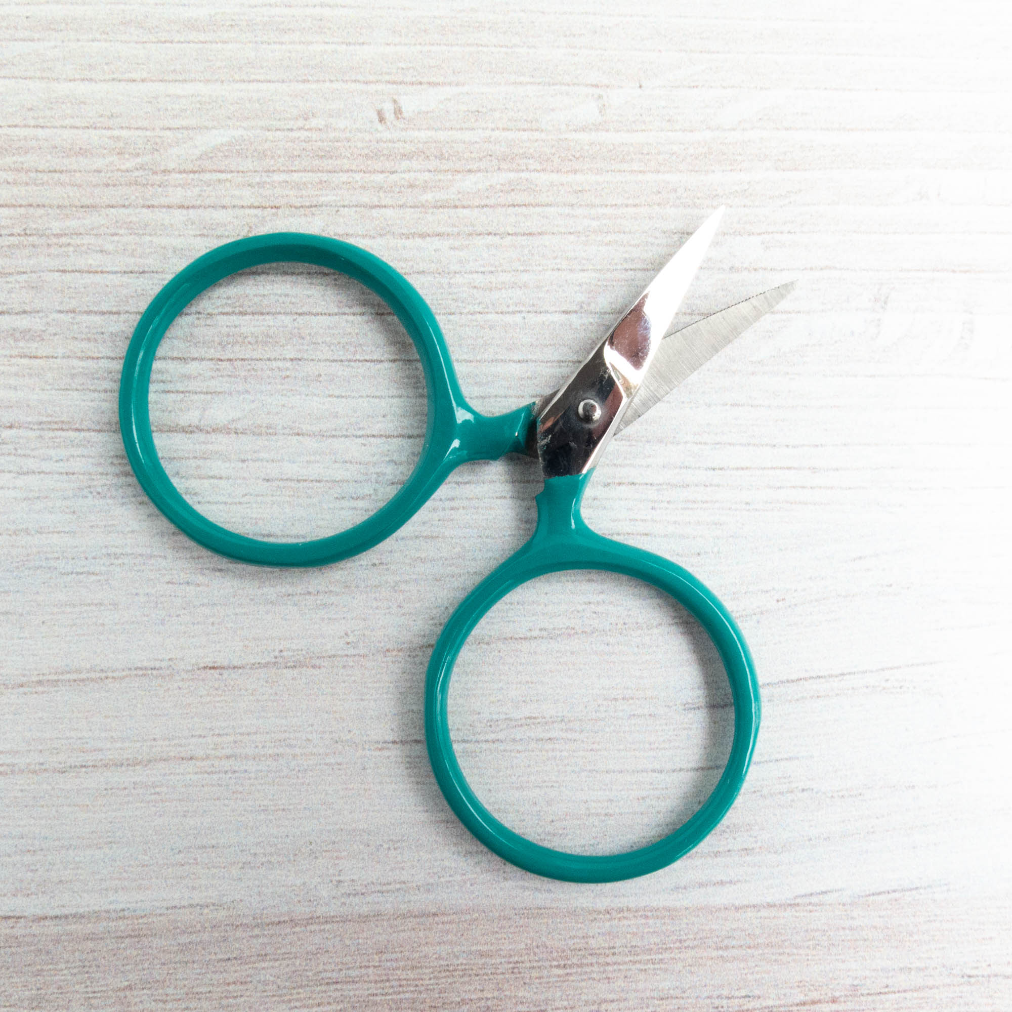 Modern Embroidery Scissors - Putford Purple – Snuggly Monkey