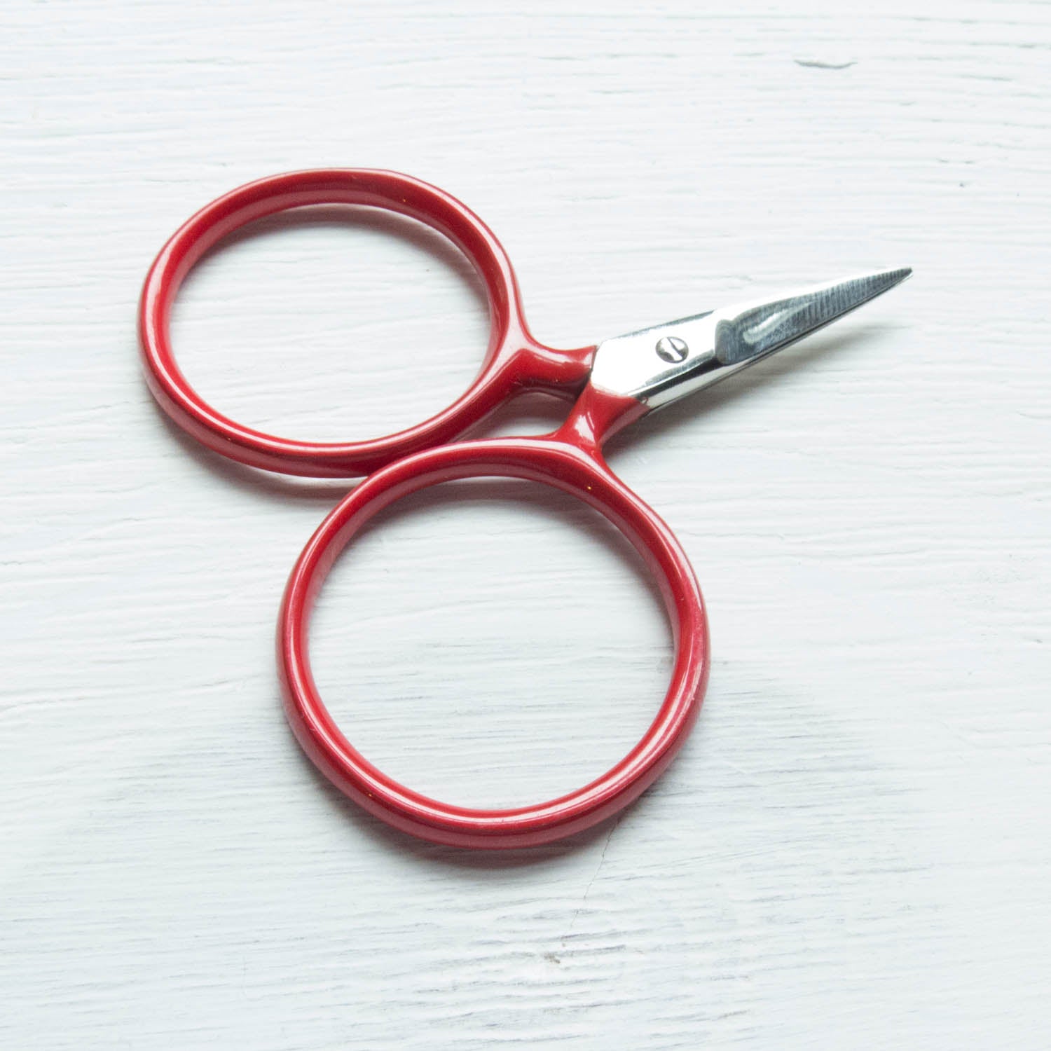 Red Victorian Embroidery Scissors – Snuggly Monkey