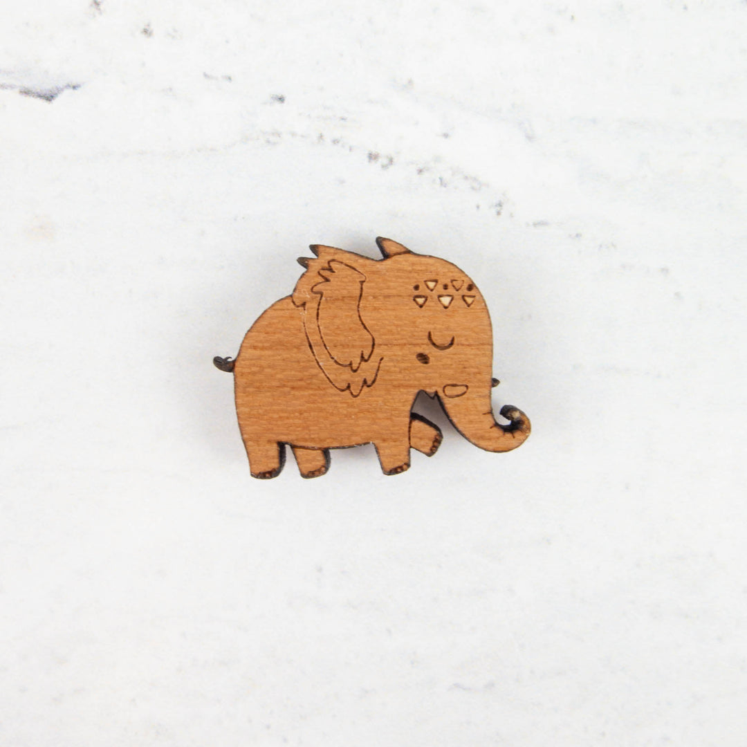 I Like to Make Things Wooden Needle Minder – Snuggly Monkey