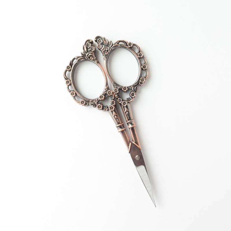 Small Storkette Embroidery Scissors  Embroidery scissors, Scissors, Modern  hand embroidery patterns